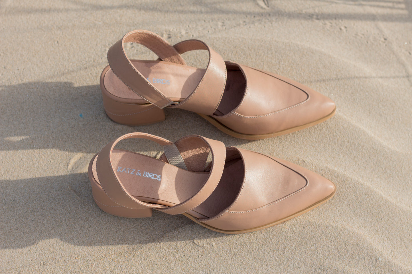 Bermuda - Nude Leather Sandals