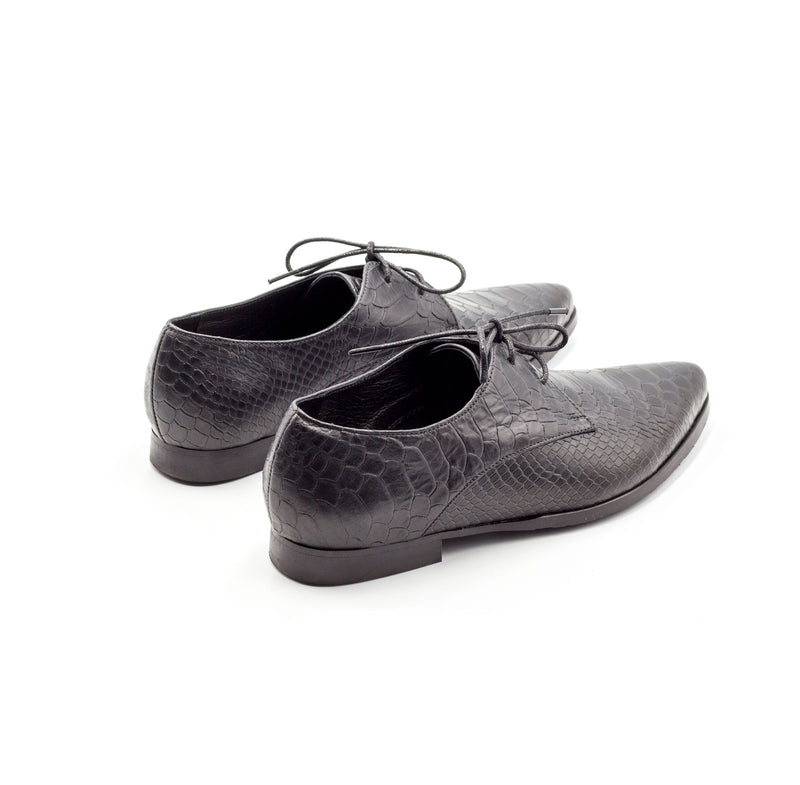 Reptile Textured Shoes- Shelly